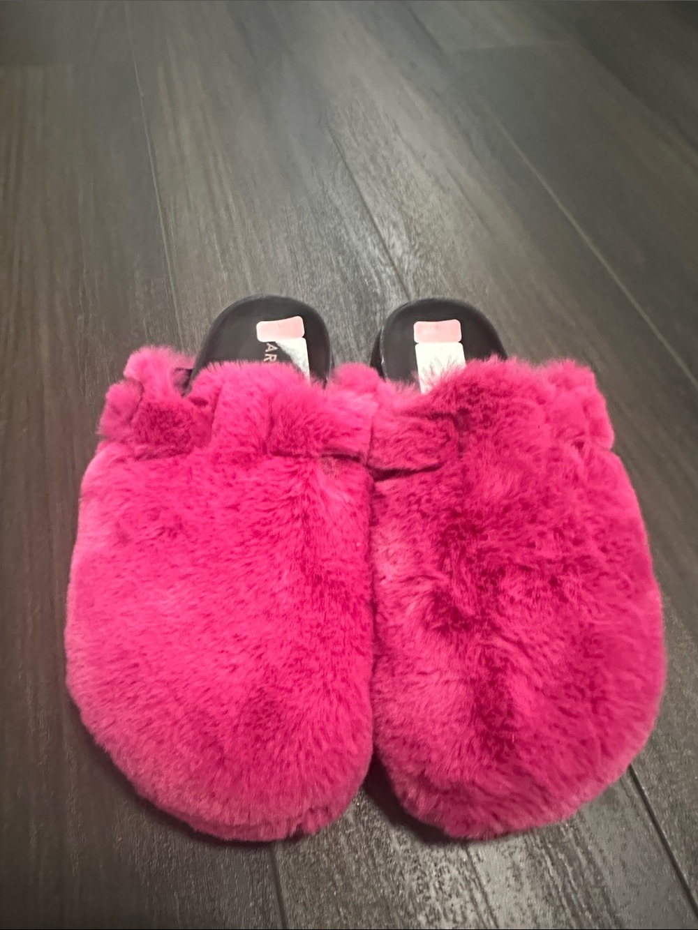 Carvela Berserk Women’s Faux Fur Slippers Pink Women's size 36.5